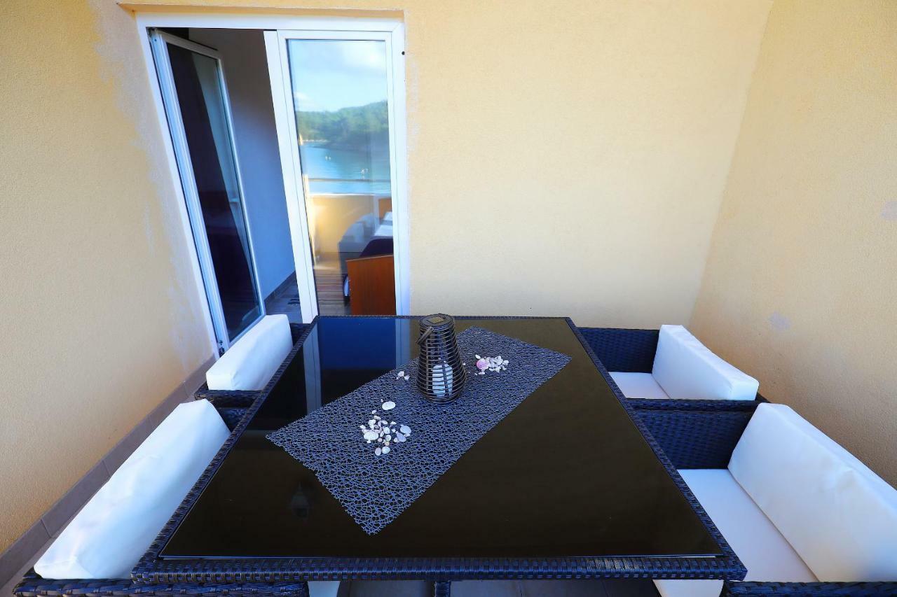 Apartments Savar - Ilo Brbinj Zewnętrze zdjęcie